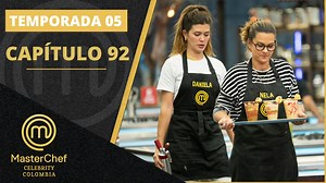 #MasterChefCelebrity | Los cocineros llegan con toda la motivación y ahora se enfrentan a un reto creativo con bebidas de Juan Valdez para sorprender al jurado. La idea del reto es realizar tres bebidas frías refrescantes en 60 minutos, teniendo en cuenta los gustos de los chefs; esto lo harán por parejas, las cuales quedan conformadas así: El Negrito y Adrián, Nela y Daniela, Barragán y Diego, Carolina y Natalia y Zulma y Martha. El reto comienza y los cocineros se organizan para sorprender a l