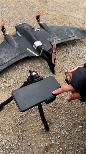 CloudRC on Instagram: "✈️🌐Test flight success! Just unlocked *unlimited-distance FPV* with **#CloudRC Advenx3 Light** 🔥 The complete flight simulation system will be released soon. 👉 **4G-powered control** via smartphone 👉 Fly beyond boundaries, *anywhere, anytime* 🌍 #cloudrc #advenx3 light unlimited range #fpv system #rig #simulator"