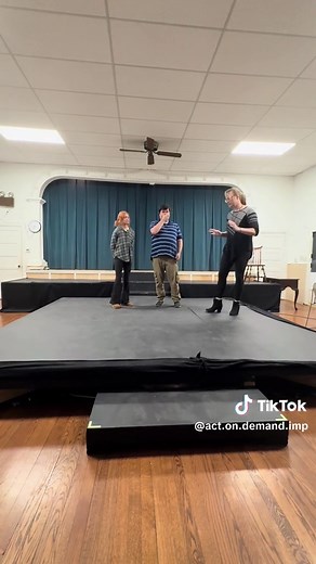 Engaging Two Line Vocabulary Game for Improv Fun