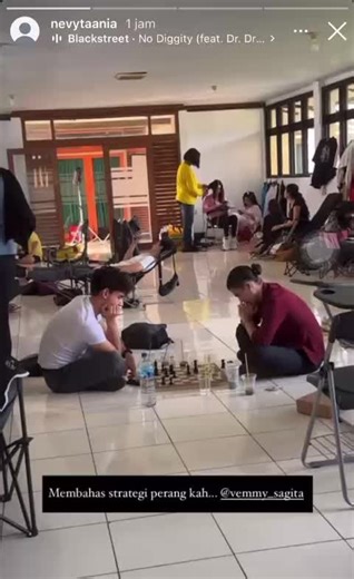 rendom (@posting_rendom)’s videos with suara asli - rendom