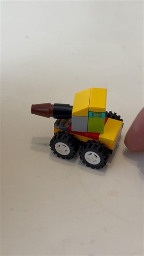 LEGO Classic Battle Tank!