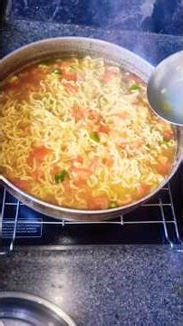 ganji me maggie kon khata hai bhai 🍜 #shortvideo #minivlog #family #viralshort #viral #explore