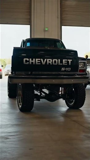 This S10 Build is Absolutely Insane 🔥 #customtruck #trucks #buildseries