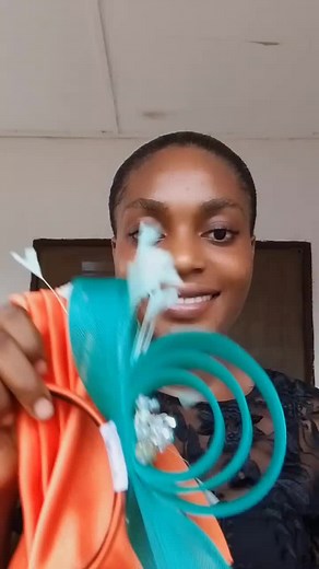 How to Tie a Headscarf: Step-by-Step Guide