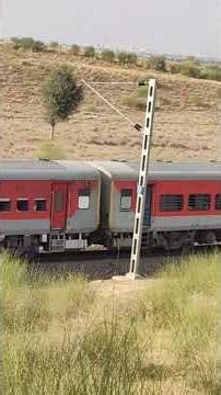 Train 12489 SGNR Dadar Weekly Express powered with WAP 7 BLEE spotted at desert outskirts Bikaner