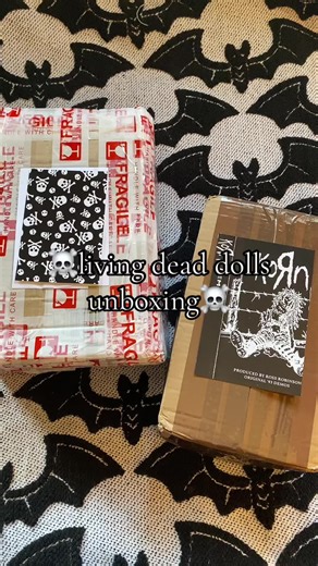 Living Dead Dolls Unboxing: Jinx Collection Reveal