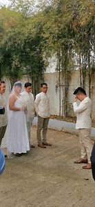‘EMOTIONAL YARN?’ This groom from Bukidnon was successfully pranked by his entourage and bride! Best man Gian Lim dressed up like a bride to prank the groom. The groom’s mood immediately shifted after realizing it was his friend! “Napaiyak na sana ako kasi nagulat at kinakabahan ako na may first look, kasi akala ko sa simbahan na ang first look. Tapos ‘yung nakita ko na ‘yung best man pala, mas nagulat ako at grabe ‘yung tawa ko kasi hindi ko talaga inexpect. Super laughtrip talaga,” Groom Bryll