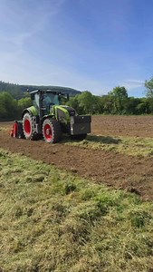 Claas 920 and Seppi Maxi Soil doing fantastic job on this field. Crushing up stone and chopping all the vegetation and stumps. This field will be in in grass in the coming weeks. #landclearanceexperts #transformationinprogress #ashdiebacksolution @seppimulcher | Coleman Land Clearing