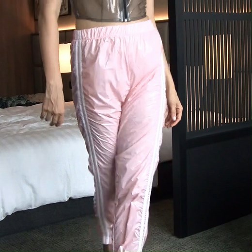 Plastikhosen | New shiny PVC glossy nylon Jogging Trousers https://plastikhosen.com/products/pvc-jogginghose-viele-farben #pvcleggings #pvcclothing... | Instagram