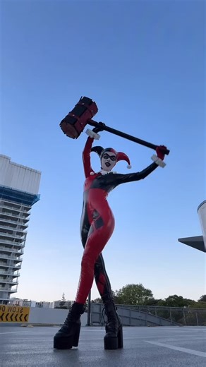 Whiski | ♦️”Your new and improved Harley Quinn 🃏🖤 ~ ~ ~ ~ ~ #cosplay #cosplaygirl #dccomics #batman #harley #harleyqui̇nn #harleyquinncosplay... | Instagram