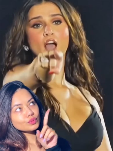 Stunning Makeup Look That Steals Hearts