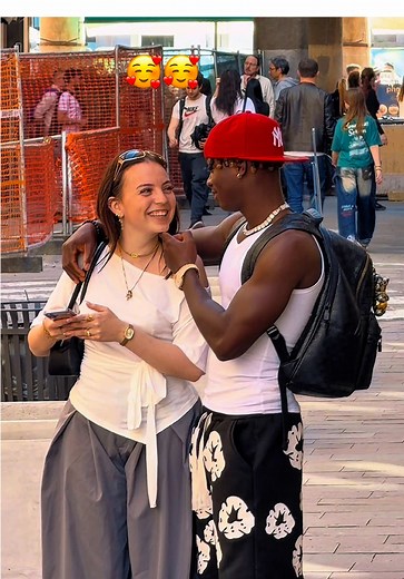 Soum Officiel's Viral Video Love Story