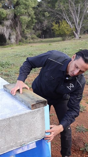 A passive home isn’t a “trend”—it’s a building standard designed for comfort, health and efficiency. It focuses on airtightness, insulation, ventilation and orientation to create a home that stays warm in winter, cool in summer, and delivers clean indoor air year-round. No drafts. No mould. No temperature swings. Just a better way to build. This is our passion! Want to know more? Send us your questions. | TwoHammersConstruction