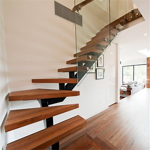[Hot Item] Powder Coated Mono Beam Staircase Design with Wooden Steps Prefabricated Stairs