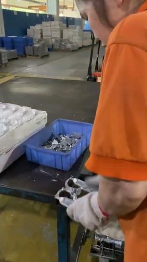 Die casting---degating process to remove the sprue system and gates