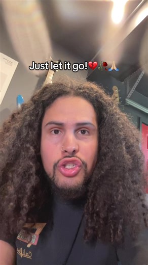 Elon Musk's Car Trouble: A Need for Help