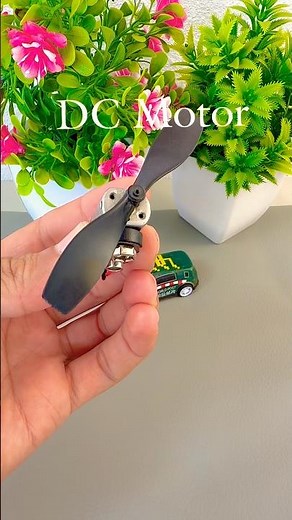 How to Make a Mini Fan at Home! 💨 mini DC Motor Craft #shorts #diy #fan #dcmotor
