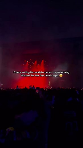 Future Performs 'Wicked' at Jeddah Concert