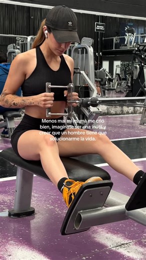 Debbie Hernández on Instagram: "GAD🙏🏻 . . . #reels #contenido #mujeres #girls #mamá #útil #motivacional"