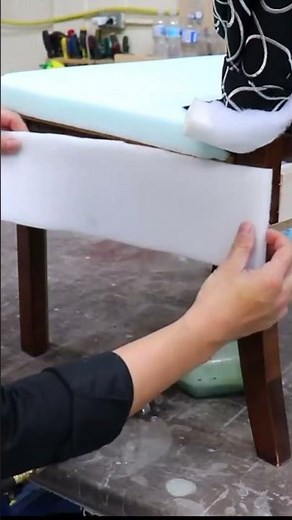 HOW TO REUPHOLSTER A DINING ROOM CHAIR - Alo Upholstery