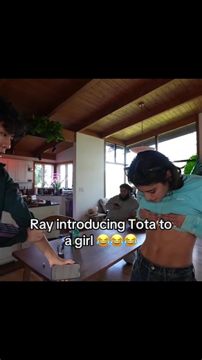 Ray Introduces Tota to a Girl: A Fun Encounter