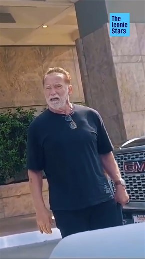 Arnold Schwarzenegger spotted talking to the cameraman #arnoldschwarzenegger