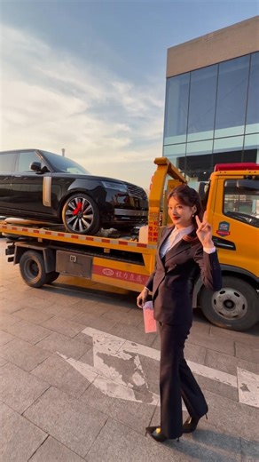 Want to get Range Rover SV home delivery? #shorts #RangeRover #rangeroverinformation