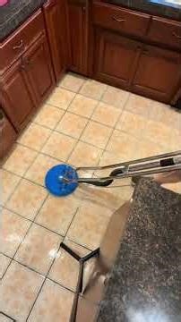US breakfast vs the world bring the heat in the comments #carpetcleaning #cleaning #satisfying