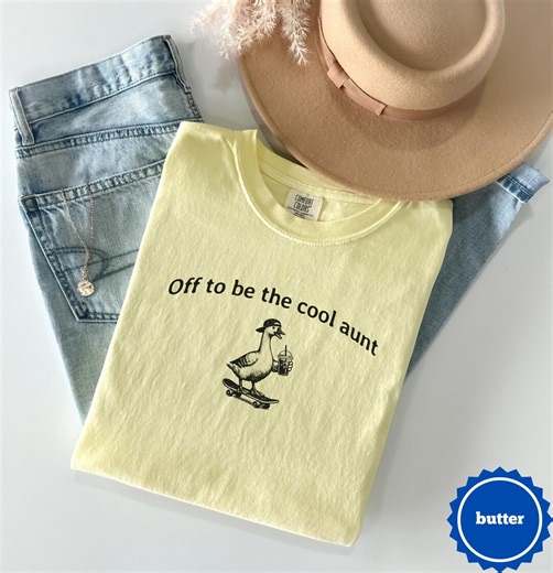 Funny Aunt Goose Shirt, Sister Pregnancy Reveal Tee, Gift for Aunt to Be, Cool Aunts Club Tee, Baby Announcement, New Aunt Gift