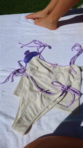 𝙎𝙩𝙧𝙖𝙬𝙗𝙚𝙧𝙧𝙮 𝙈𝙞𝙡𝙠 𝙈𝙤𝙗 on Instagram: "Our new halter style 😍😍 for all boobie types ❤️ March 1 at 9am pst"