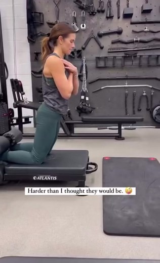 Having a workout session here in Egypt is pretty much fun but hot 🎃