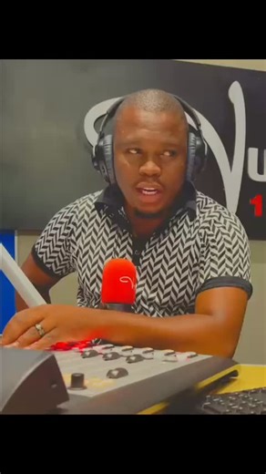 Mega Grace Hour on Vuma FM 📻 with @phumlani_mabhodla_nkwanyana Verse of the day - Joshua 5:8 says: “And when they had finished circumcising all the nation, they remained in their places in the camp until they were healed.” Ngaphambi kokuqala uhambo olusha yenza isiqinisekiso sokuthi upholile enhlizweni Kanye naseMoyeni wakho. Happy Sunday Mlaleli Wethu It’s Mega Grace hour on Vuma FM 📻 #Vumafm #megagracehouronsunday | Vuma FM