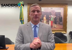 Hoje, 25 de maio, finalmente a CPMI do 8 de Janeiro foi instalada no congresso nacional. Apesar das inúmeras tentativas feitas por agentes políticos da esquerda no sentido de não haver investigação para apurar os fatos do 8 de janeiro, trabalhamos e conseguimos instaurar a CPMI. CPIs podem quebrar sigilos, requisitar documentos, vídeos, áudios, ouvir testemunhas, indiciar envolvidos, etc, enfim, buscar a verdade sobre tudo. Talvez por isso a esquerda não queria a CPMI. | Deputado Sanderson