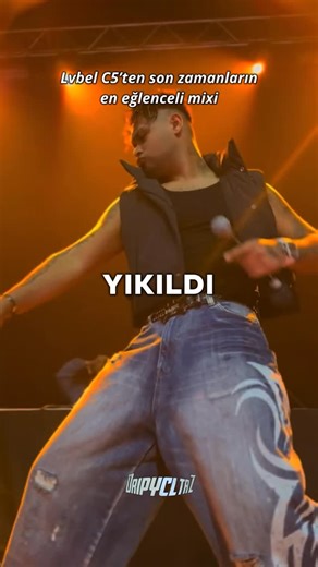 Dripycltrz on Instagram: "Lvbel C5’ten son zamanların en eğlenceli mixi Ebo olarak tanınan fenomenin gerçek adı İbrahim Tilaver. 1998 yılında Ağrı’nın Doğubayazıt ilçesinde dünyaya gelmiş olup, 2025 itibarıyla 27 yaşında. Lise eğitimini İstanbul Sultanahmet Endüstri Meslek Lisesi, Bilişim Teknolojileri bölümünde tamamladı. Üniversite hayali olarak gittiği İstanbul Üniversitesi Bilgisayar Mühendisliği bölümünü ise maddi zorluklar nedeniyle yarıda bırakmak zorunda kaldı. İçerik üretmeye başladığı 