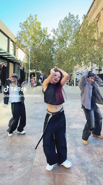 Pass the vibe. Pass it lowkey. #passsalowkeychallenge #dancechallenge #kpopvibes