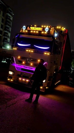 LED MATRIX PANEL #automobile #thetransitprodigy #flexibleled #ledlights #led #fh5 #trucker #trucking