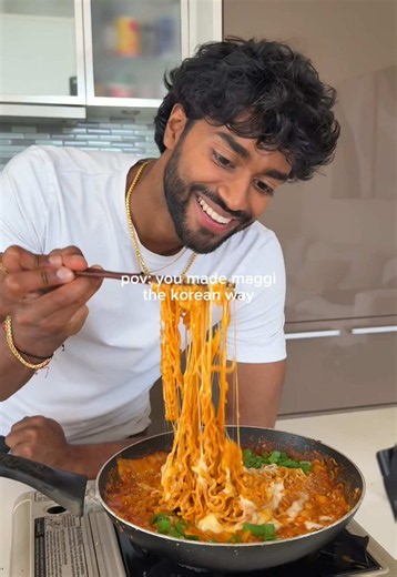 Kimchi Gochujang Maggi Noodles Recipe