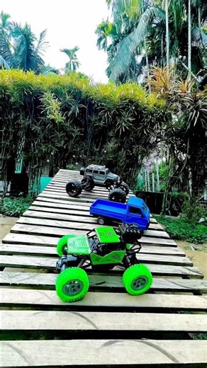 Mini track vs ❤️‍🔥mini Rc car climbing challenge 😱