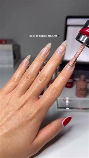 Back to school but make it chic 📚✨ | Le Mini Macaron