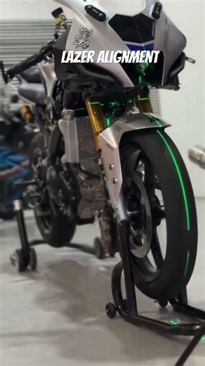 Lazer alignment y15 to r15m wheels #motodeck #motovlog #motorcycle