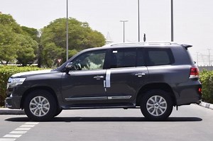 2017 MODEL TOYOTA LAND CRUISER 200 VX V8 4.5L TURBO DIESEL AUTOMATIC For more details kindly contact us!! Email - annie@blitzmotorsuae.com / info@blitzmotorsuae.com CALL / WHATS APP - 00971544400936 Tel - 0097142247286 Visit our Website - http://blitzmotorsuae.com/ Address - Blitz Motors, Block No. 5, Showroom No.48, Auto Market, Al Aweer, Dubai, United Arab Emirates. | BLITZ Motors