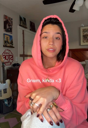 Moral of the story, Emma Chamberlain & I share a brain lowkey 😩 #justagirl #grwm