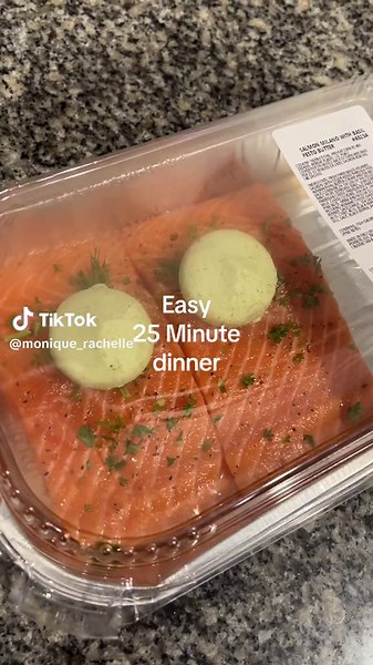 Costco Salmon with Pesto Butter and Broccoli Recipe