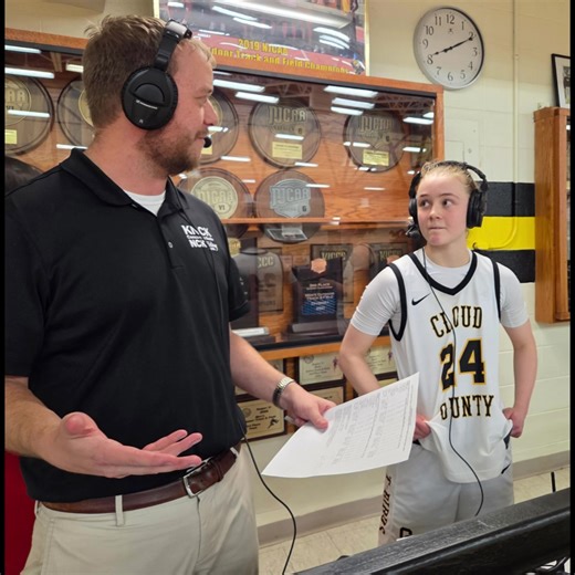 ICYMI: T-Bird freshman guard Amanda Makela spoke with KNCK's Austin McNorton following Cloud County's home win over Garden City Community College on Wednesday. 🗣️ #CloudWBB | #BackTheBirds | Cloud County Athletics