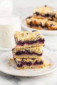 Blueberry Crumble Bars
