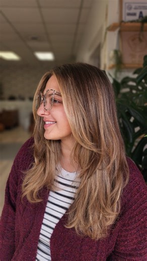 2015 Chunky stripes, meet your 2025 glow up! She's still delivering those pops of color and loads of dimension, just a bit more subtle. Thanks to @scarlett_brown_redken for the awesome class where she shared this fun technique! #hickorync #hickoryhairstylist #hickorynchair #dimensionalcolor | Taylored Look Salon