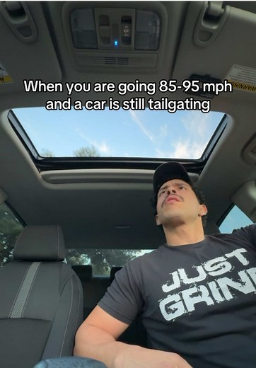 Managing Tailgating: Safe Driving Techniques