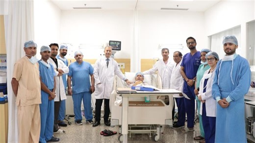 Doctors perform rare heart surgery on 71-year-old man with enlarged artery