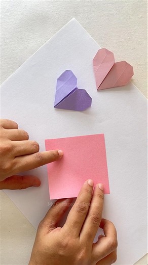 sticky note heart 💌 #origamicraft #origami #origamiheart #origamitutorial #paperheart #stickynotes