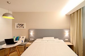 Los 10 colores que mejor combinan con el beige en decoración
